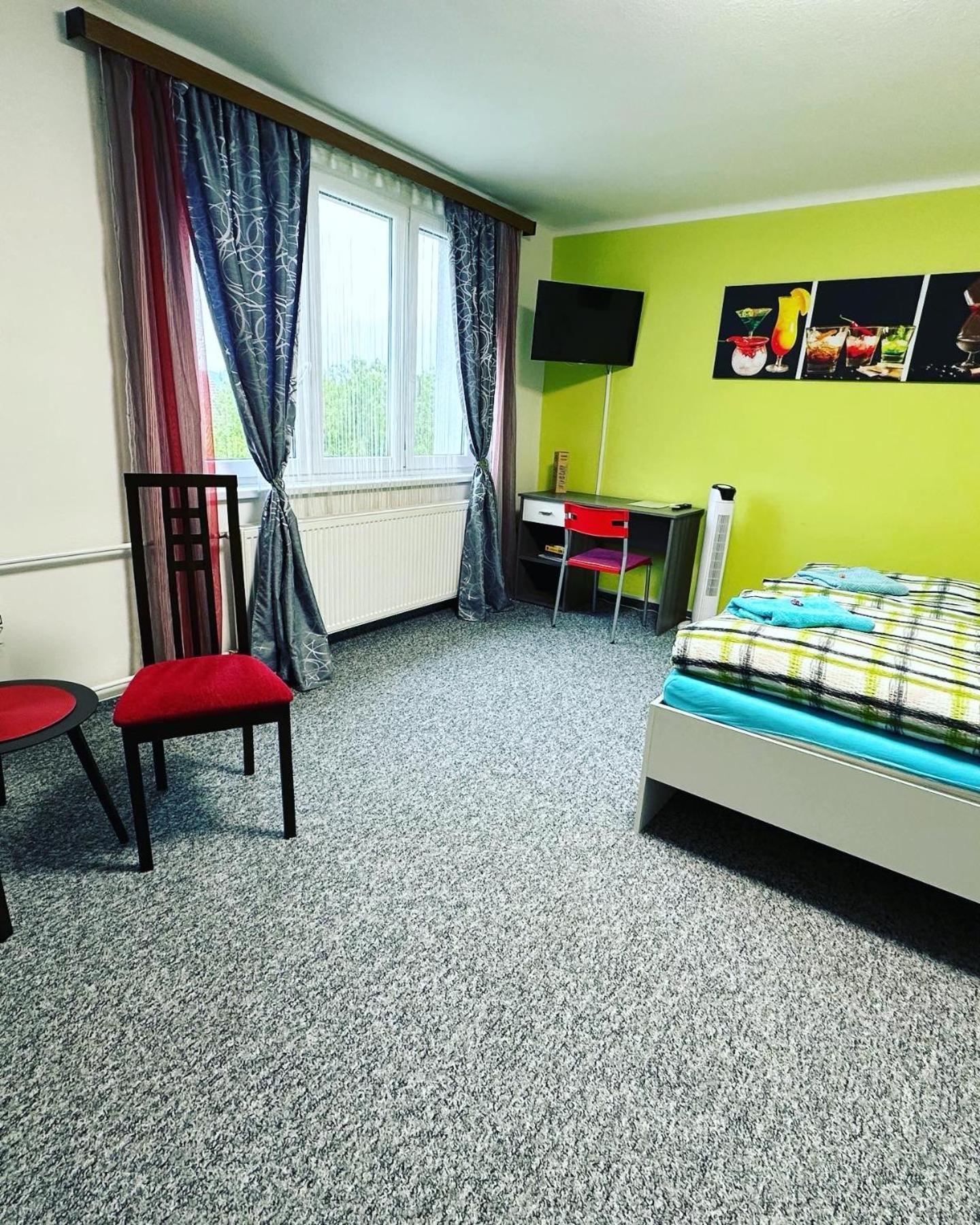 Apartmány MK Nové Hrady Kültér fotó